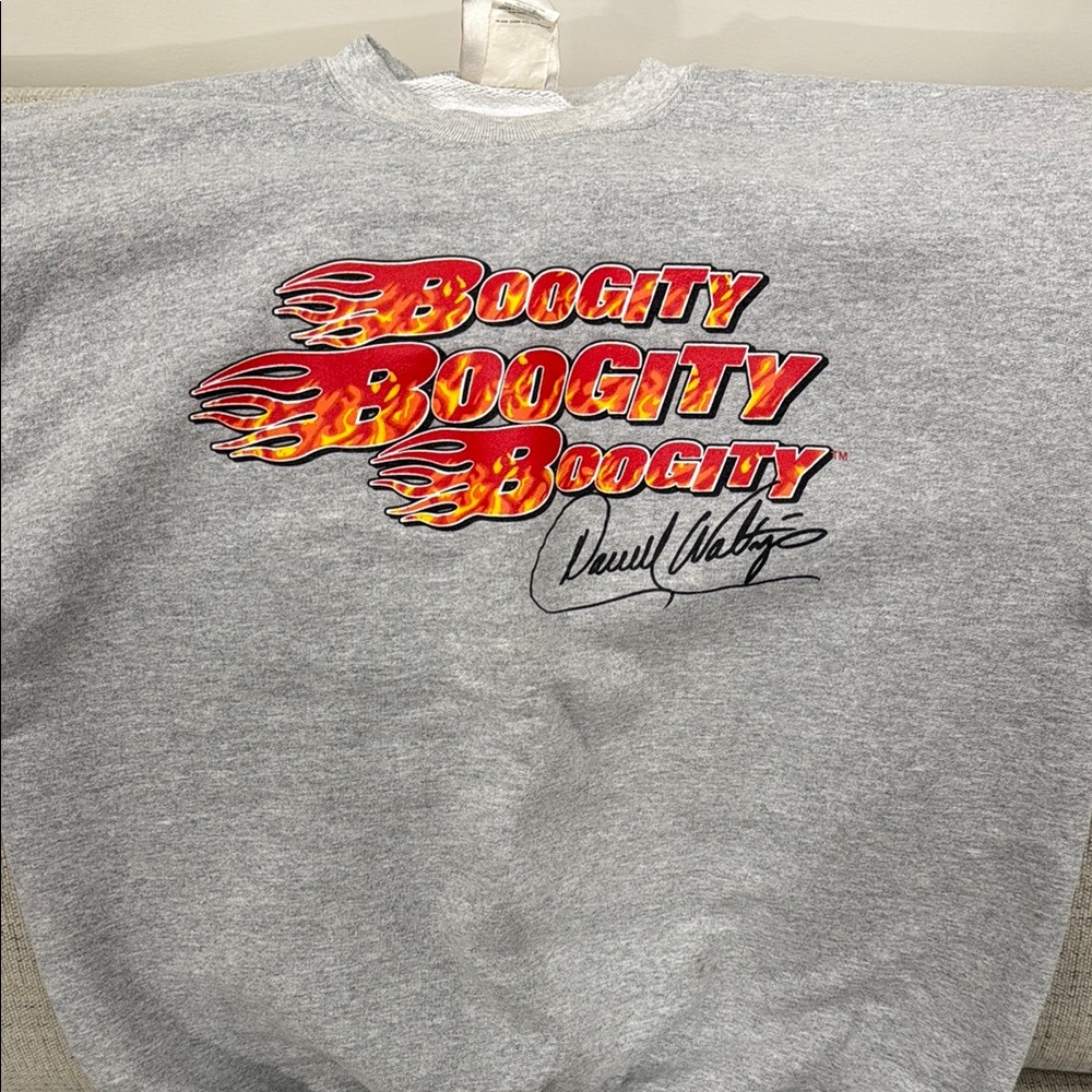 Hanes Gray Crewneck Sweater with Dynamic Graphic Design